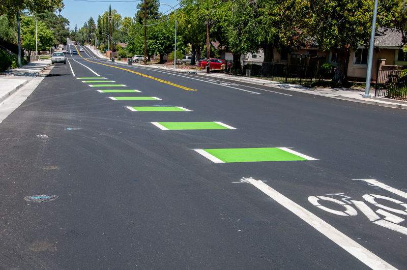 LETTER: New green bike lane on Mariposa is ‘dumb and dangerous’