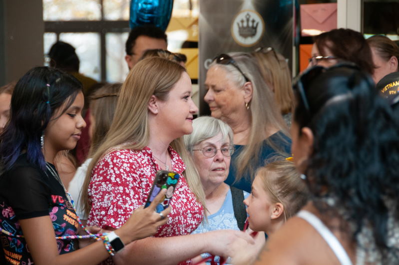 Performing arts group celebrates grand opening at Sunrise Mall