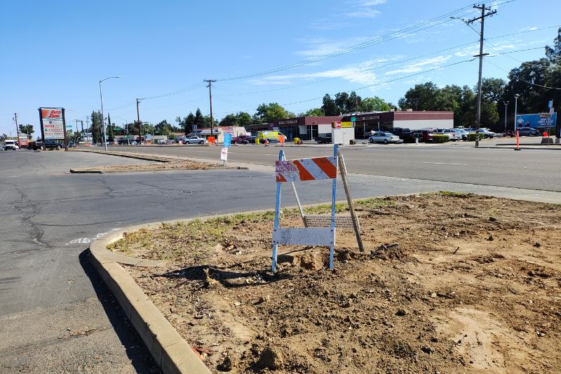 The landscaping is now barren along Auburn Blvd. // SB Williams
