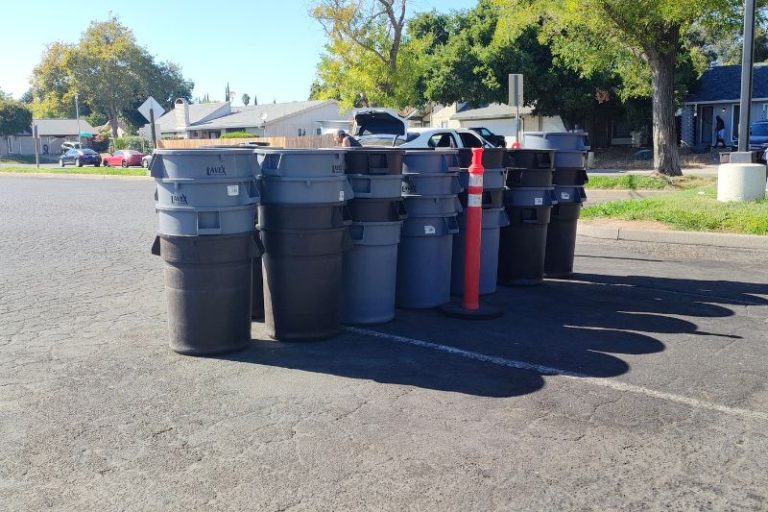 Ivan's recycling center