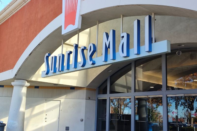 Sunrise Mall