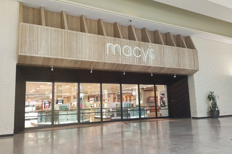 Macy's Women's at Sunrise Mall, vacant and closed.