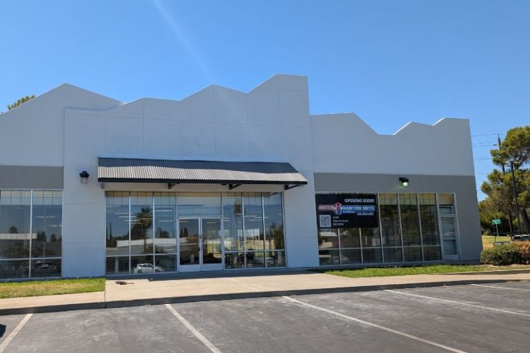 A new martial arts academy is planned for the iconic building that once held Hollywood Video. // SB Williams