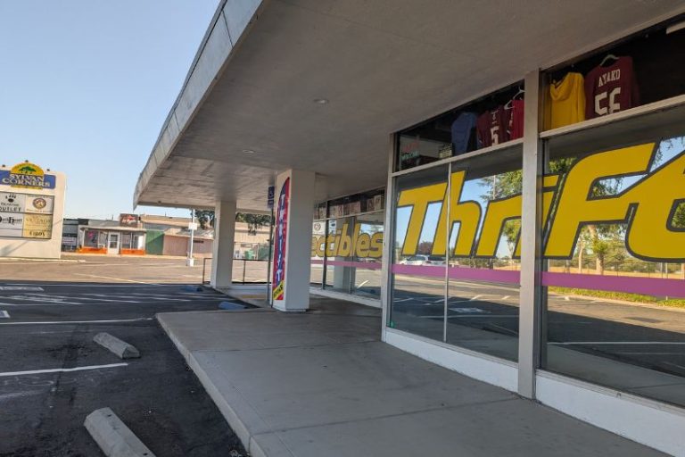 Whatsupstairs Thrift store at Sylan Corners.